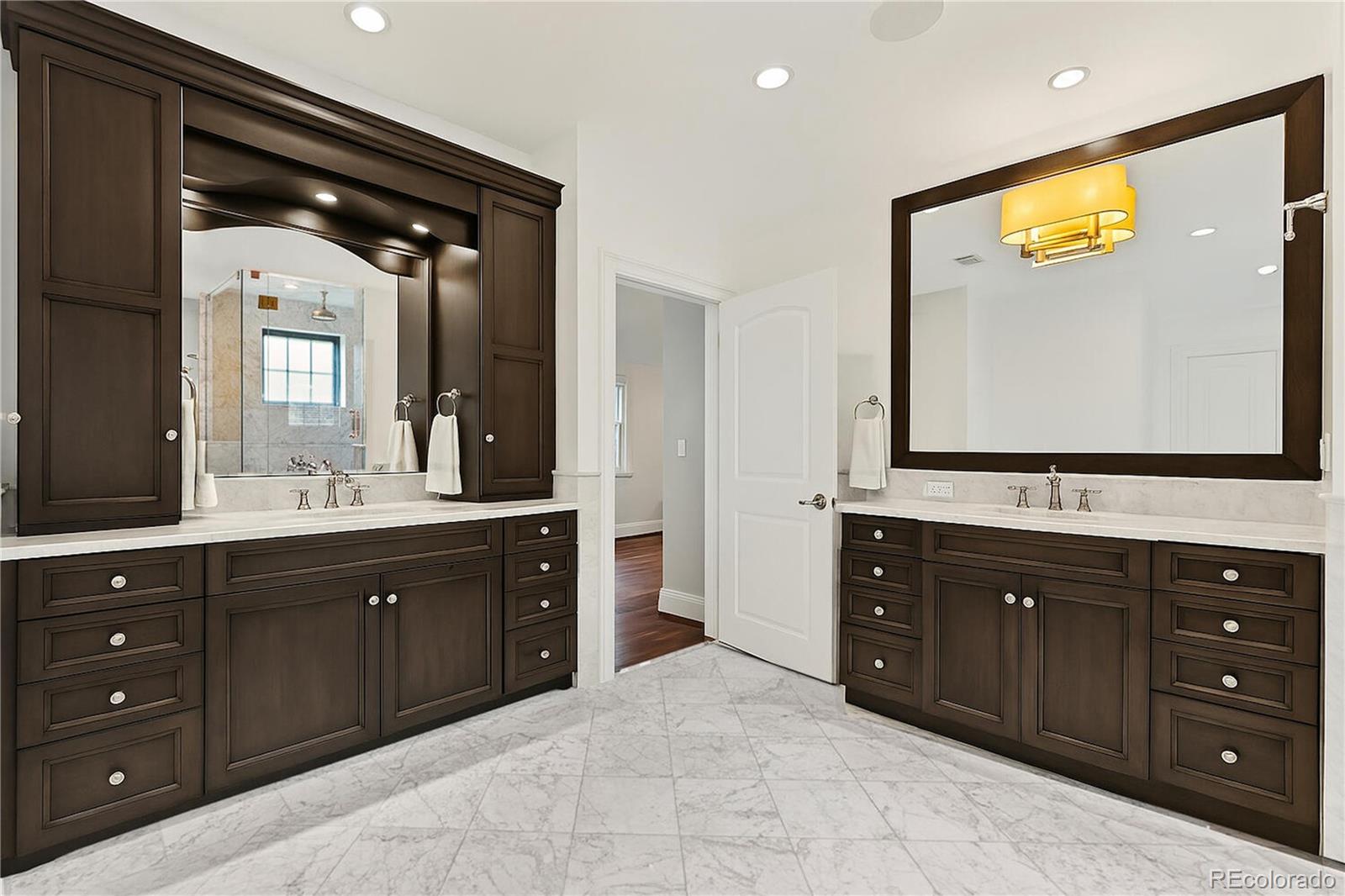 MLS Image #22 for 1027 s fillmore way,denver, Colorado
