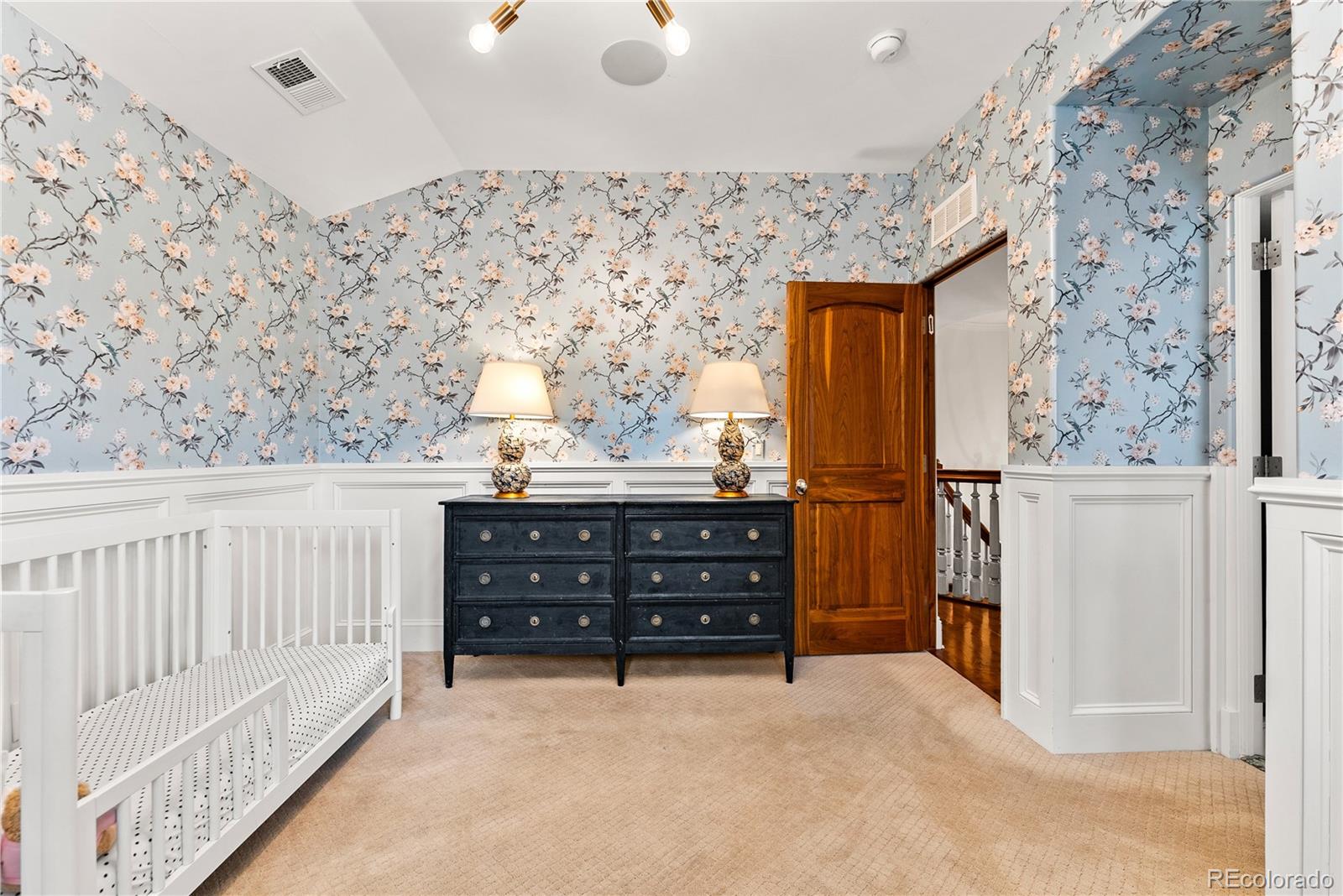 MLS Image #24 for 1027 s fillmore way,denver, Colorado