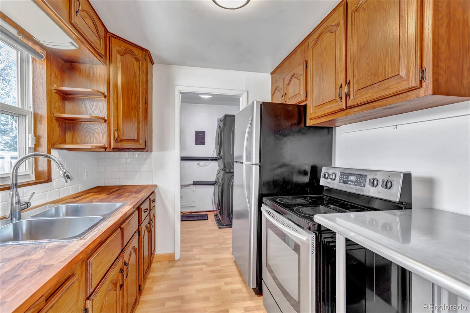 MLS Image #10 for 1108  roslyn street,denver, Colorado