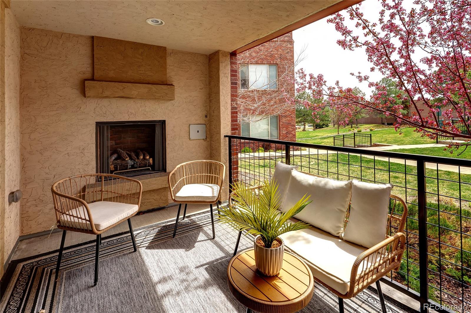 MLS Image #4 for 303  inverness way,englewood, Colorado
