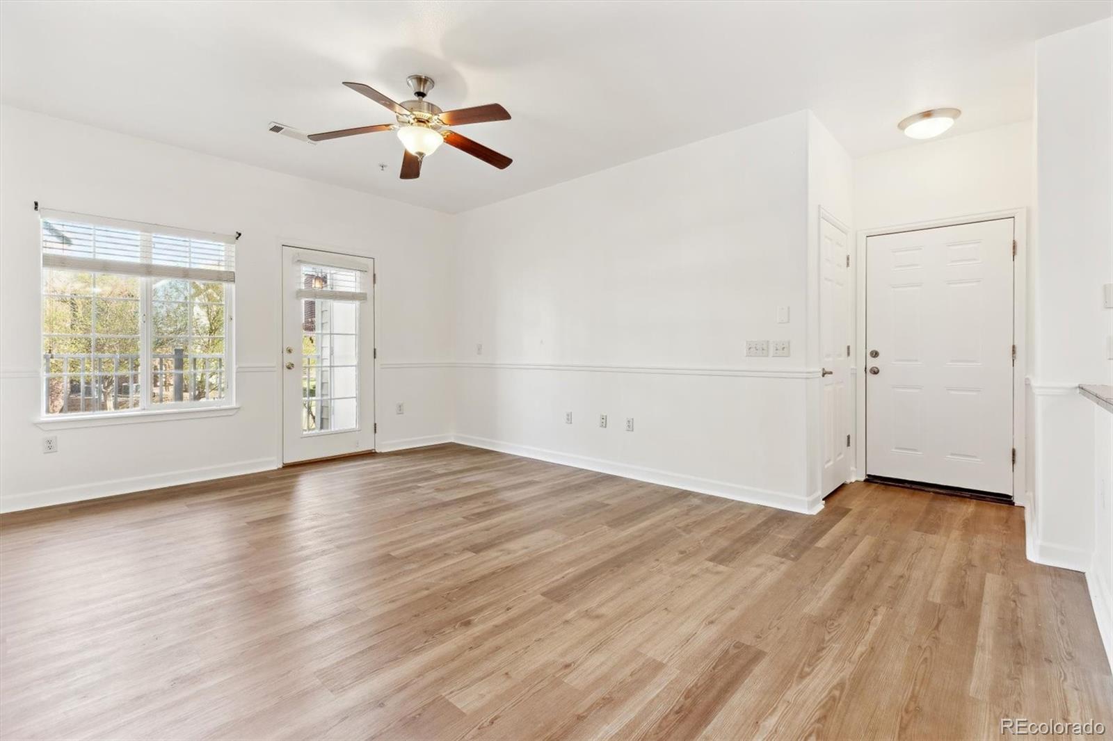 MLS Image #4 for 2705 s danube way,aurora, Colorado