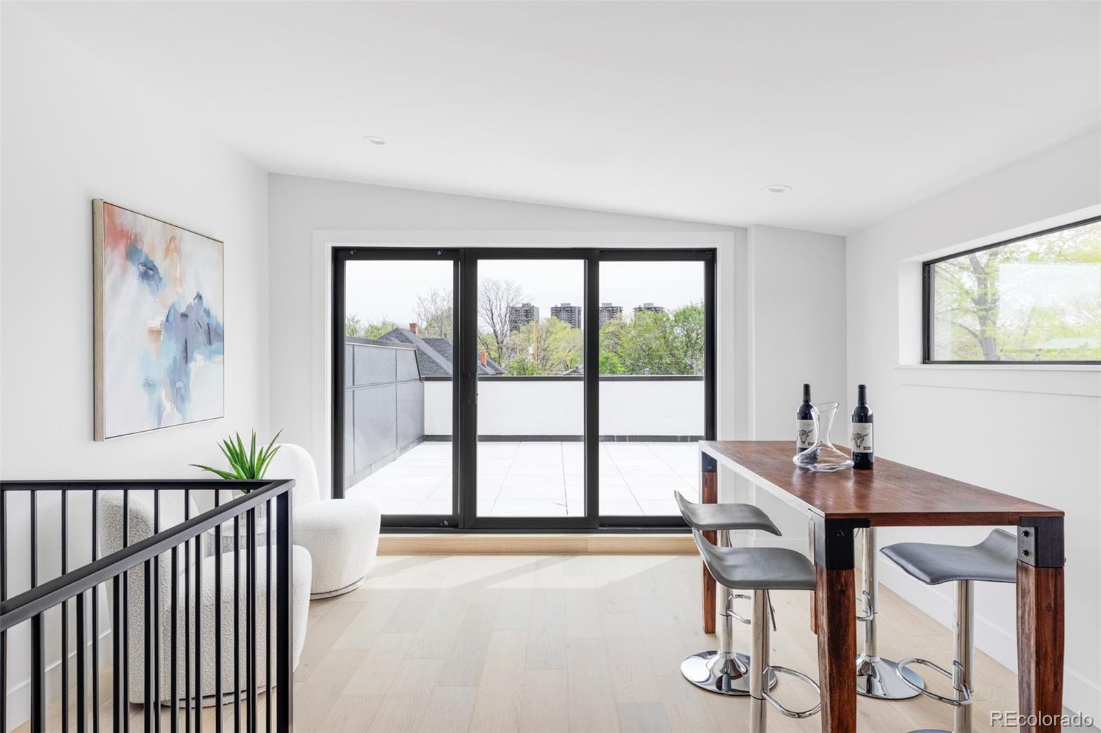 MLS Image #19 for 425 s pearl street,denver, Colorado