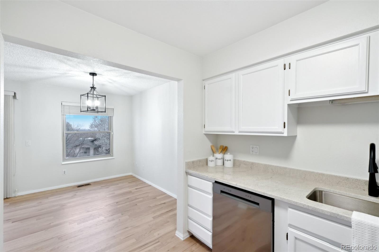 MLS Image #7 for 1383 w 88th avenue,thornton, Colorado