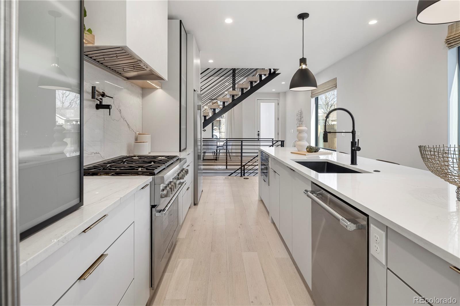 MLS Image #13 for 2230  36 th avenue,denver, Colorado