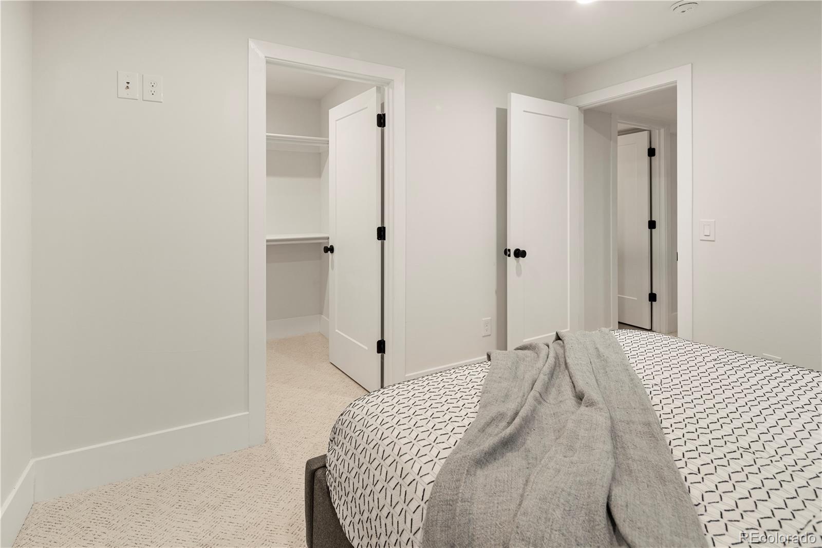 MLS Image #40 for 2230  36 th avenue,denver, Colorado