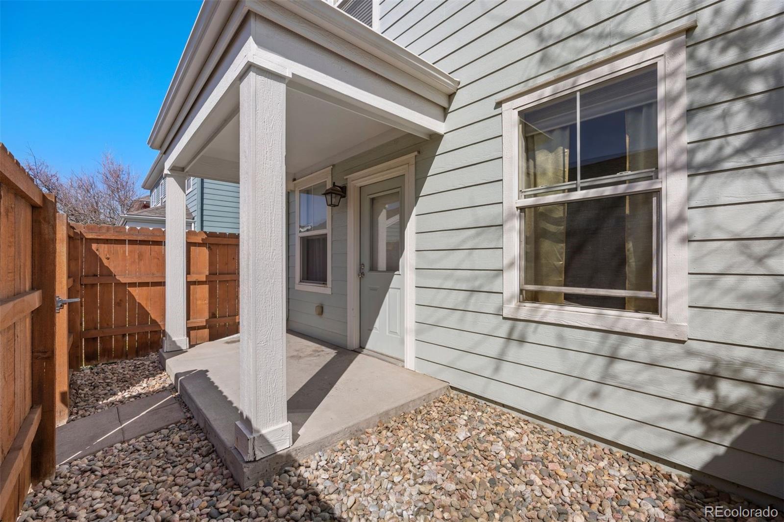 MLS Image #15 for 2643  roslyn street,denver, Colorado