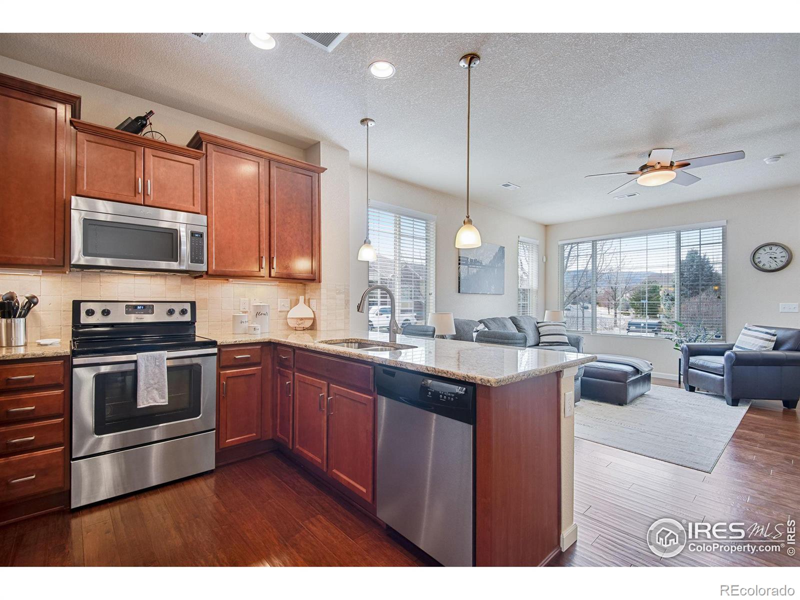 MLS Image #8 for 16022 w 63rd lane,arvada, Colorado