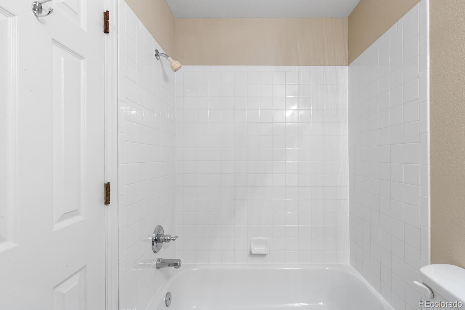 MLS Image #26 for 72  woodland circle,highlands ranch, Colorado