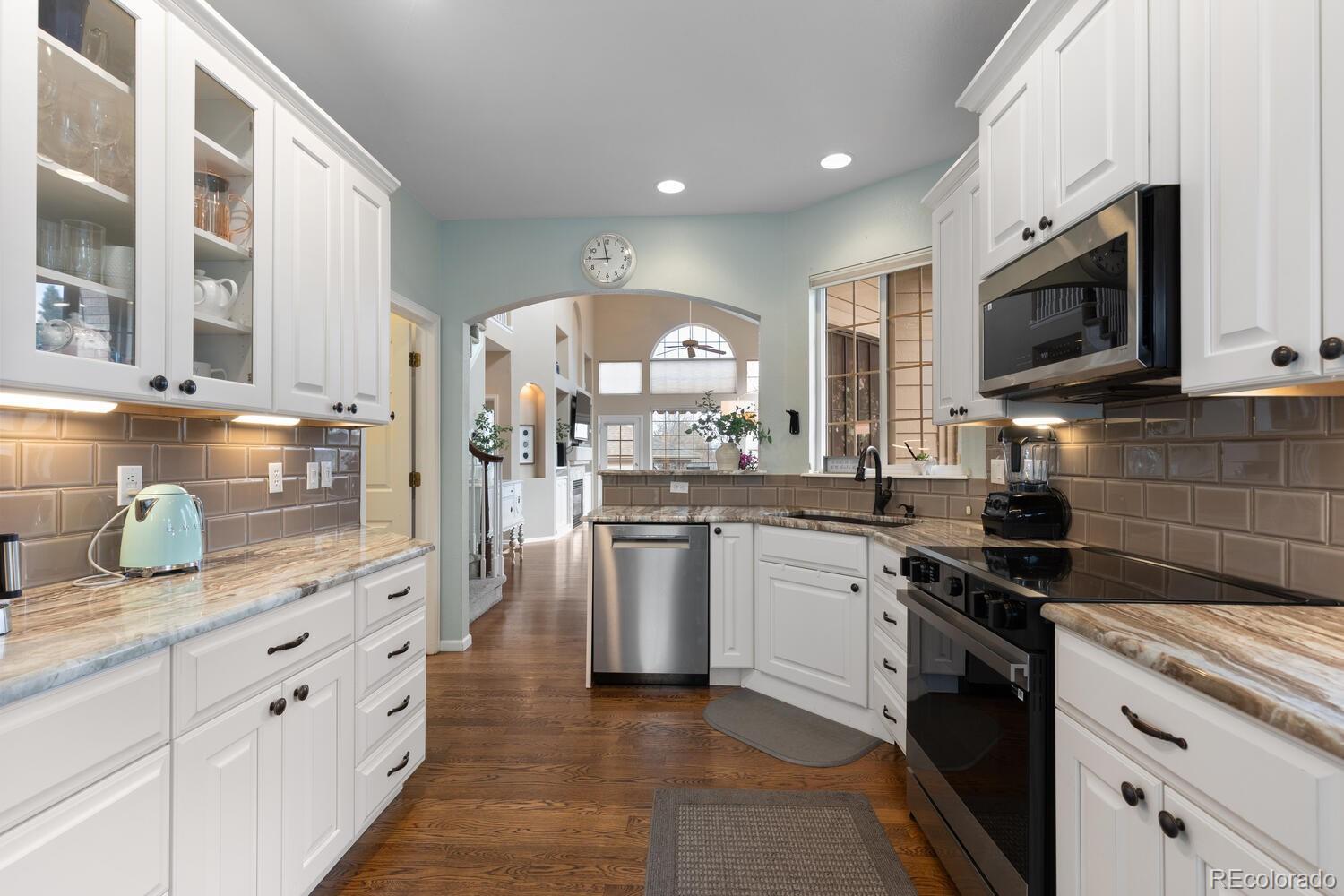 MLS Image #8 for 72  woodland circle,highlands ranch, Colorado