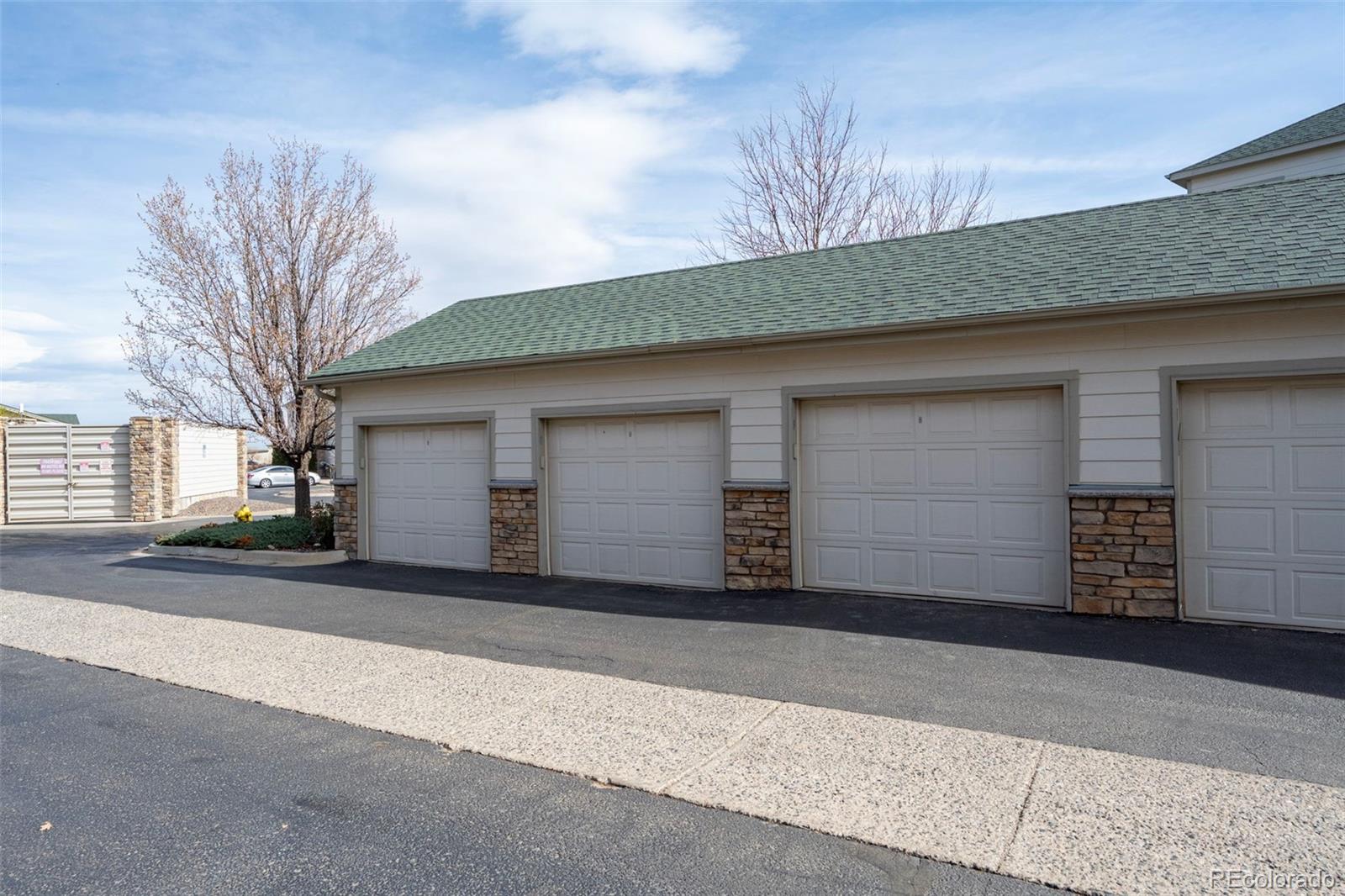 MLS Image #20 for 7222 s blackhawk street 203,englewood, Colorado