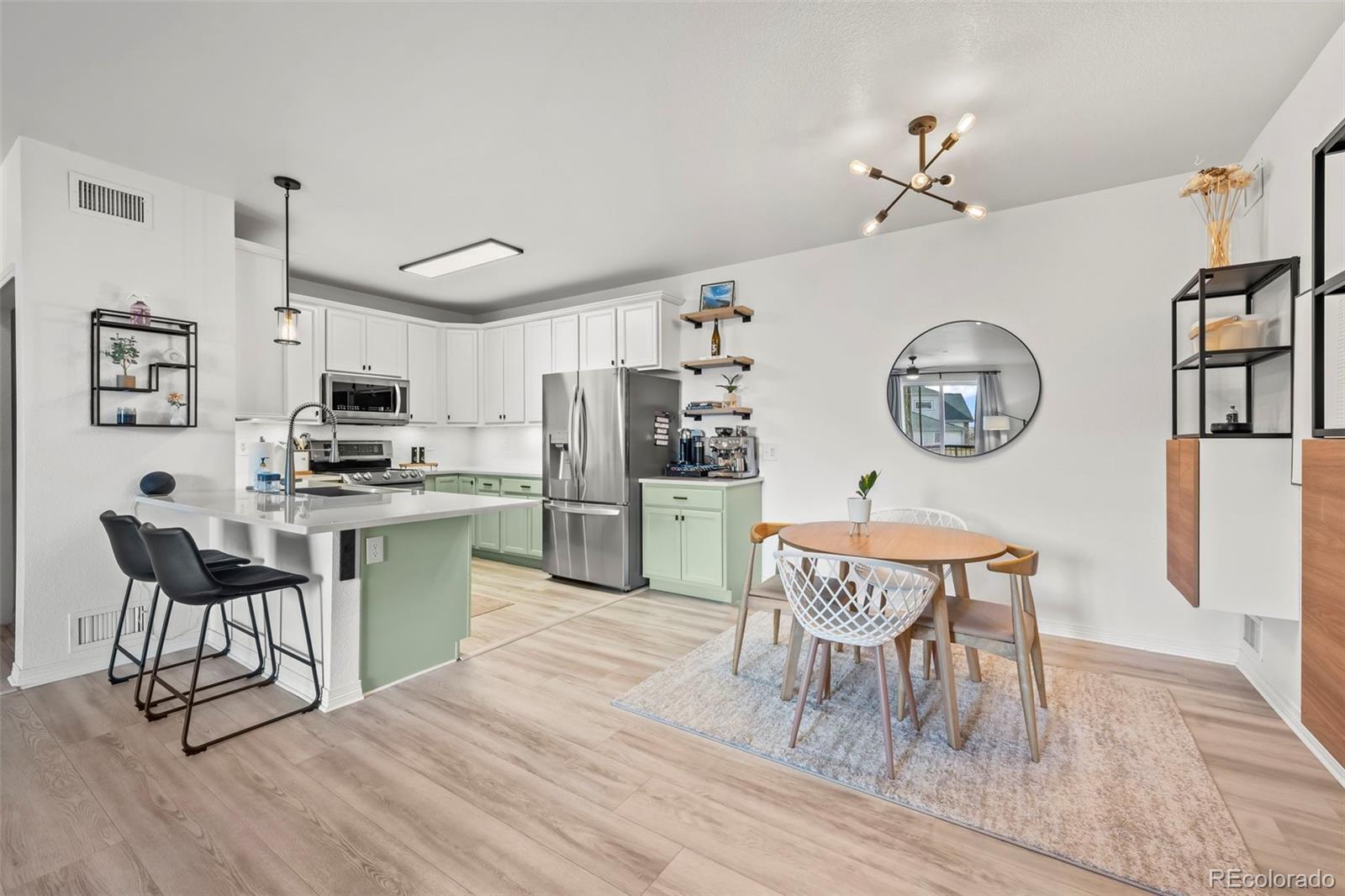 MLS Image #7 for 7222 s blackhawk street 203,englewood, Colorado