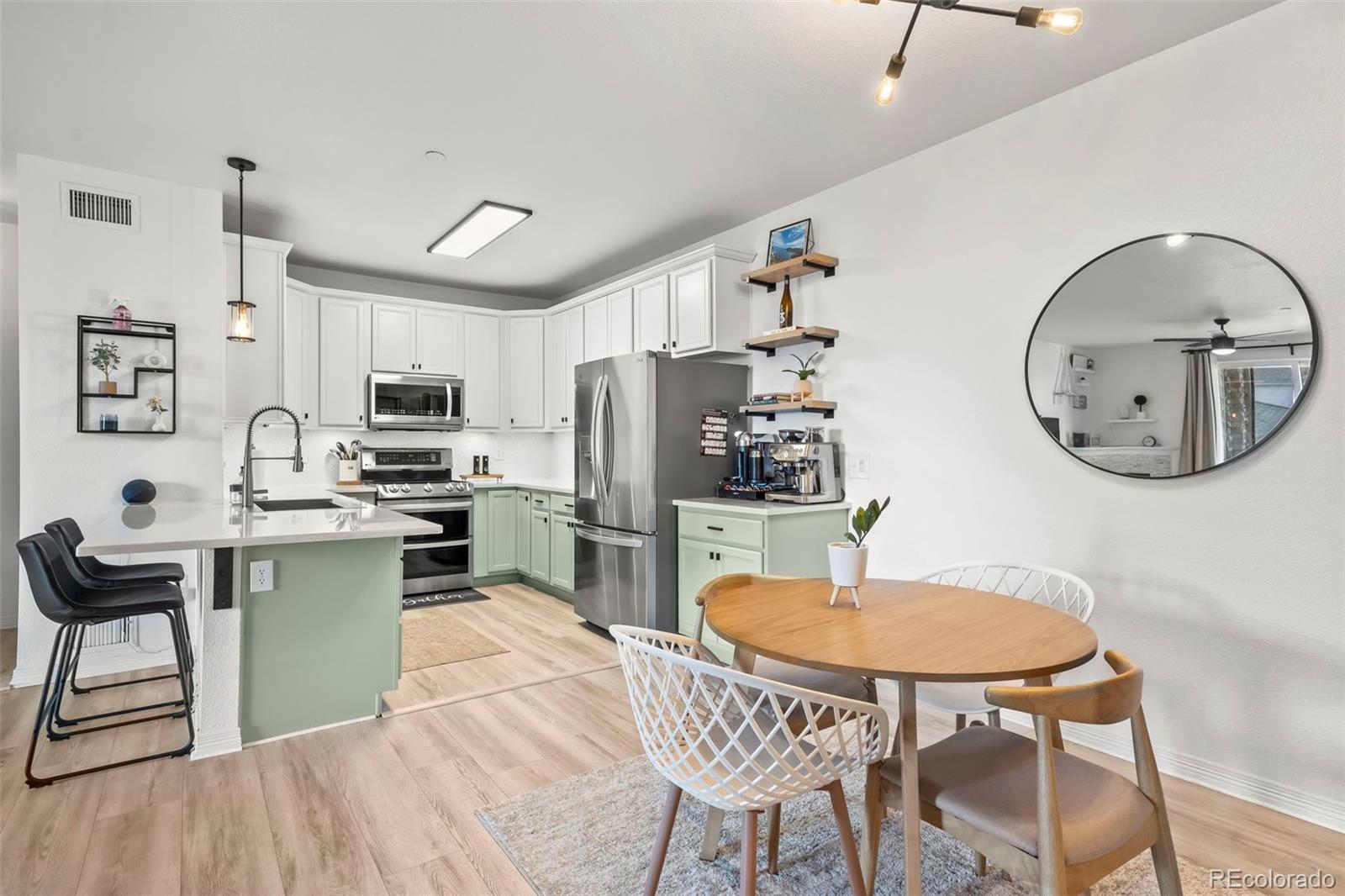 MLS Image #9 for 7222 s blackhawk street 203,englewood, Colorado