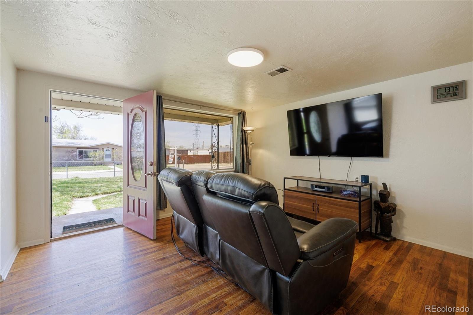MLS Image #10 for 6860  krameria street,commerce city, Colorado