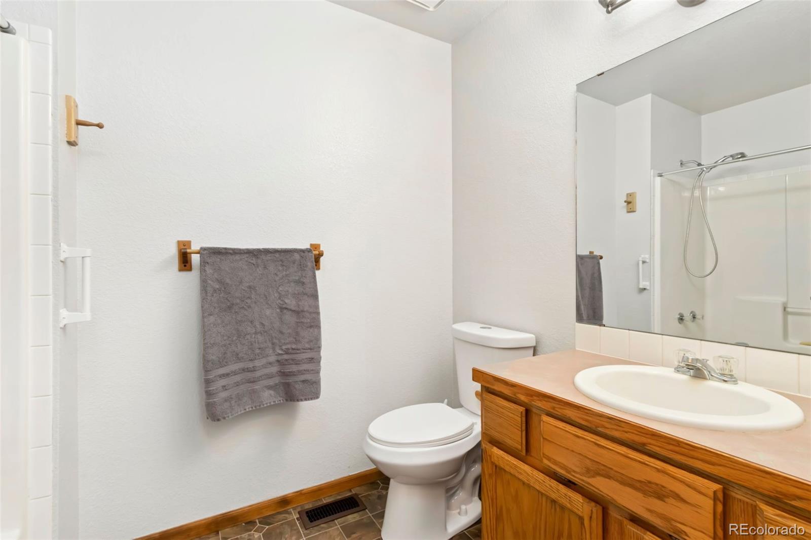 MLS Image #15 for 3317  collins avenue,evans, Colorado