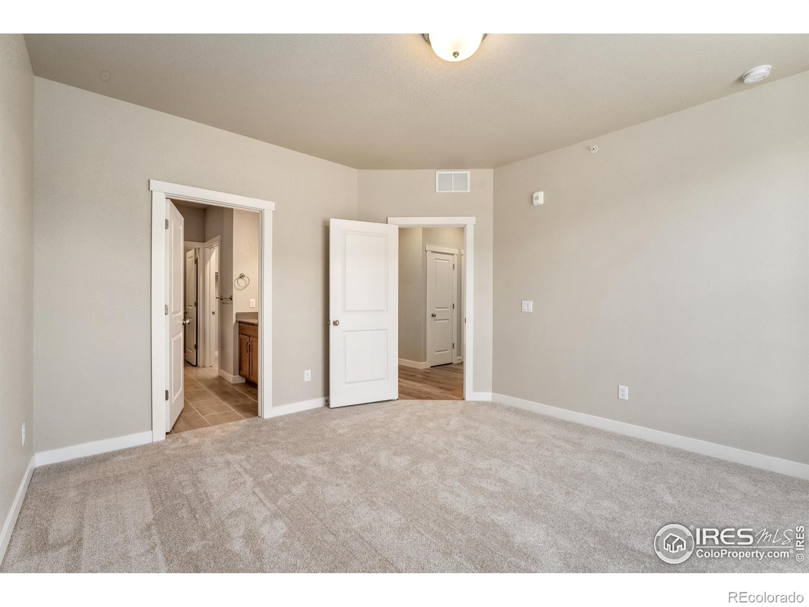 MLS Image #11 for 938  schlagel street,fort collins, Colorado