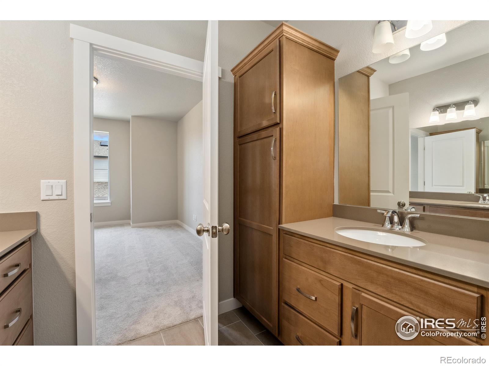 MLS Image #14 for 938  schlagel street,fort collins, Colorado