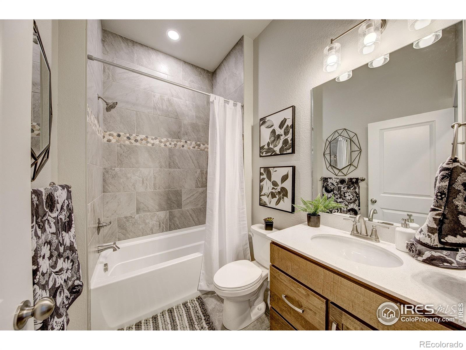 MLS Image #22 for 4284  trapper lake drive,loveland, Colorado