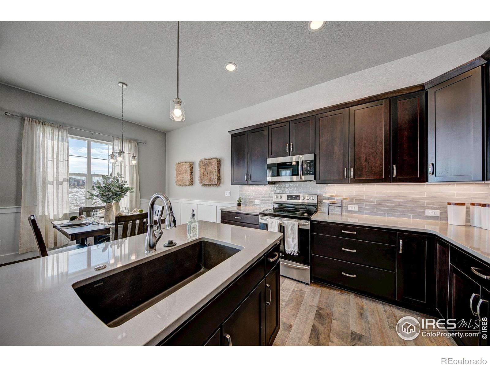 MLS Image #3 for 4284  trapper lake drive,loveland, Colorado