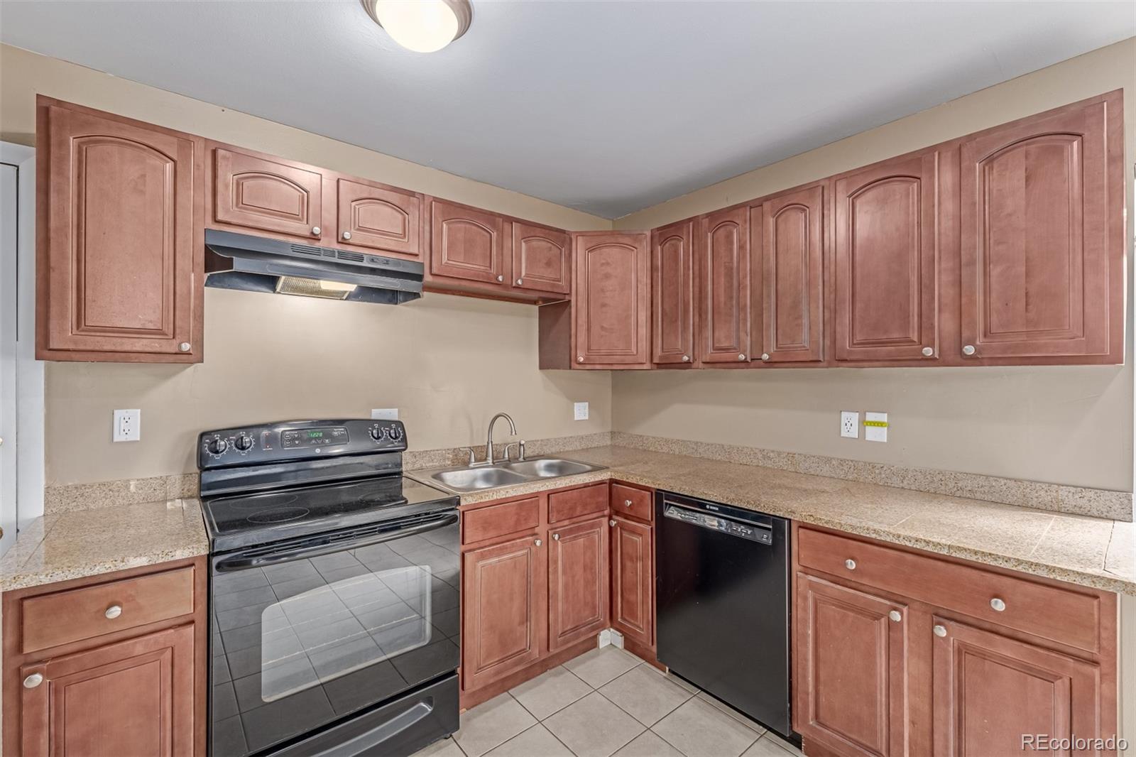 MLS Image #10 for 985  nile street,aurora, Colorado