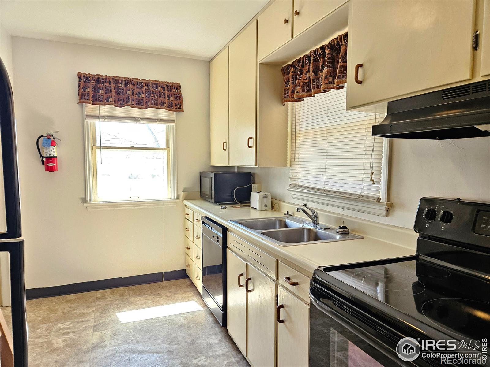MLS Image #10 for 2211  10th avenue,greeley, Colorado