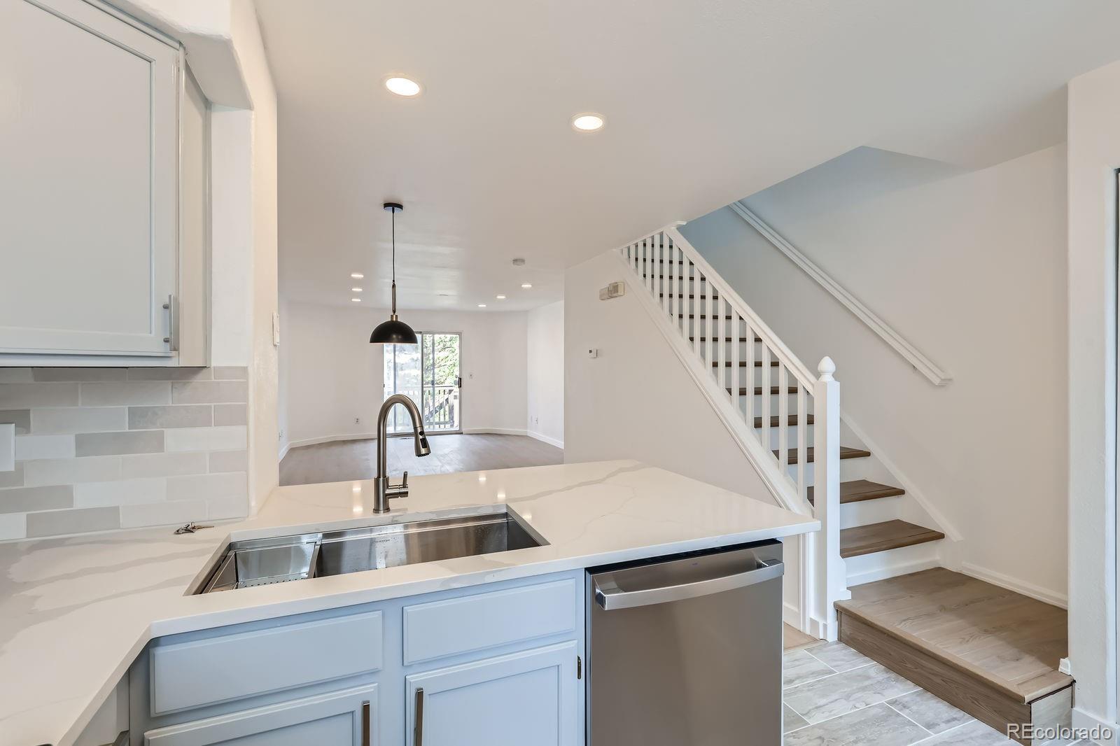 MLS Image #5 for 12018 e tennessee drive,aurora, Colorado