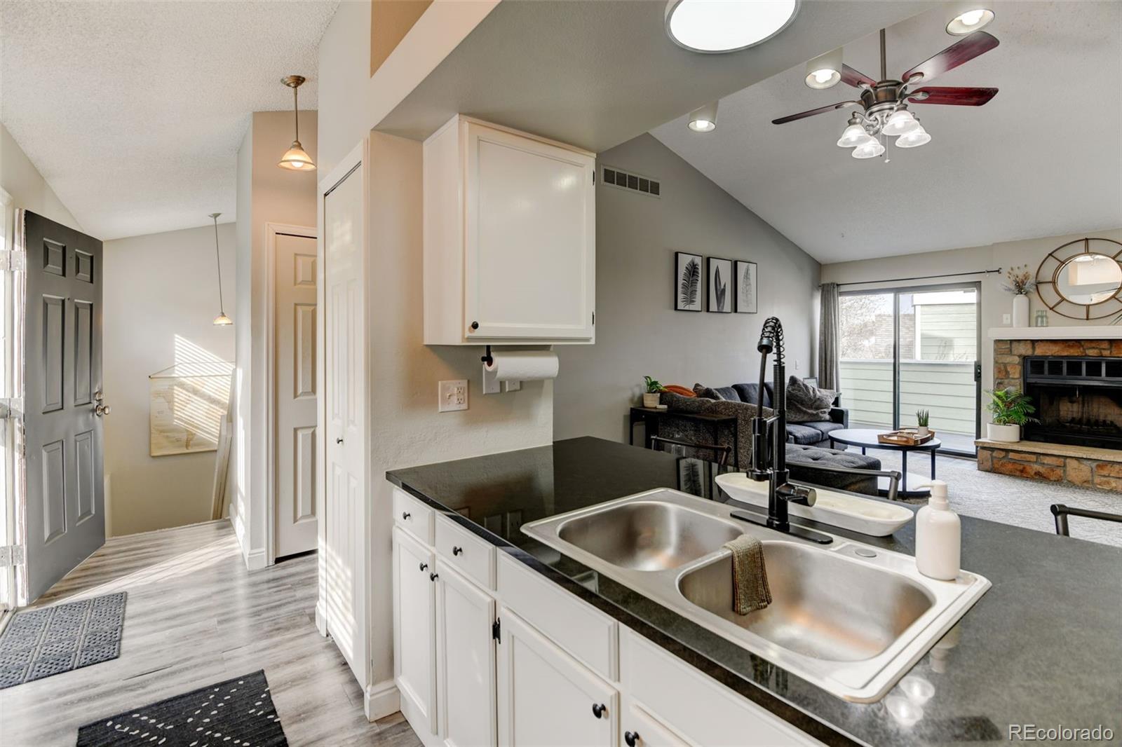 MLS Image #11 for 4108 s rifle way,aurora, Colorado