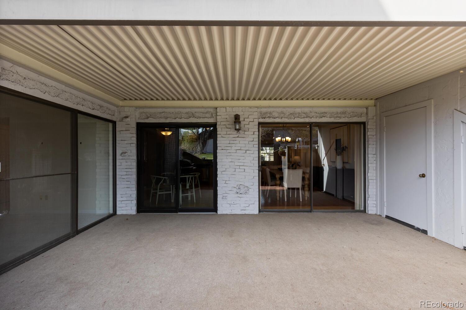 MLS Image #14 for 3511 s hillcrest drive,denver, Colorado