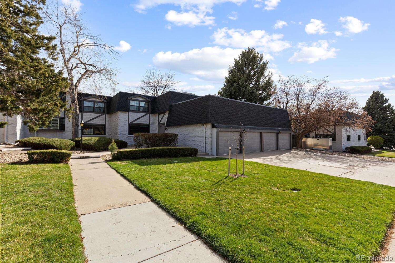 MLS Image #29 for 3511 s hillcrest drive,denver, Colorado
