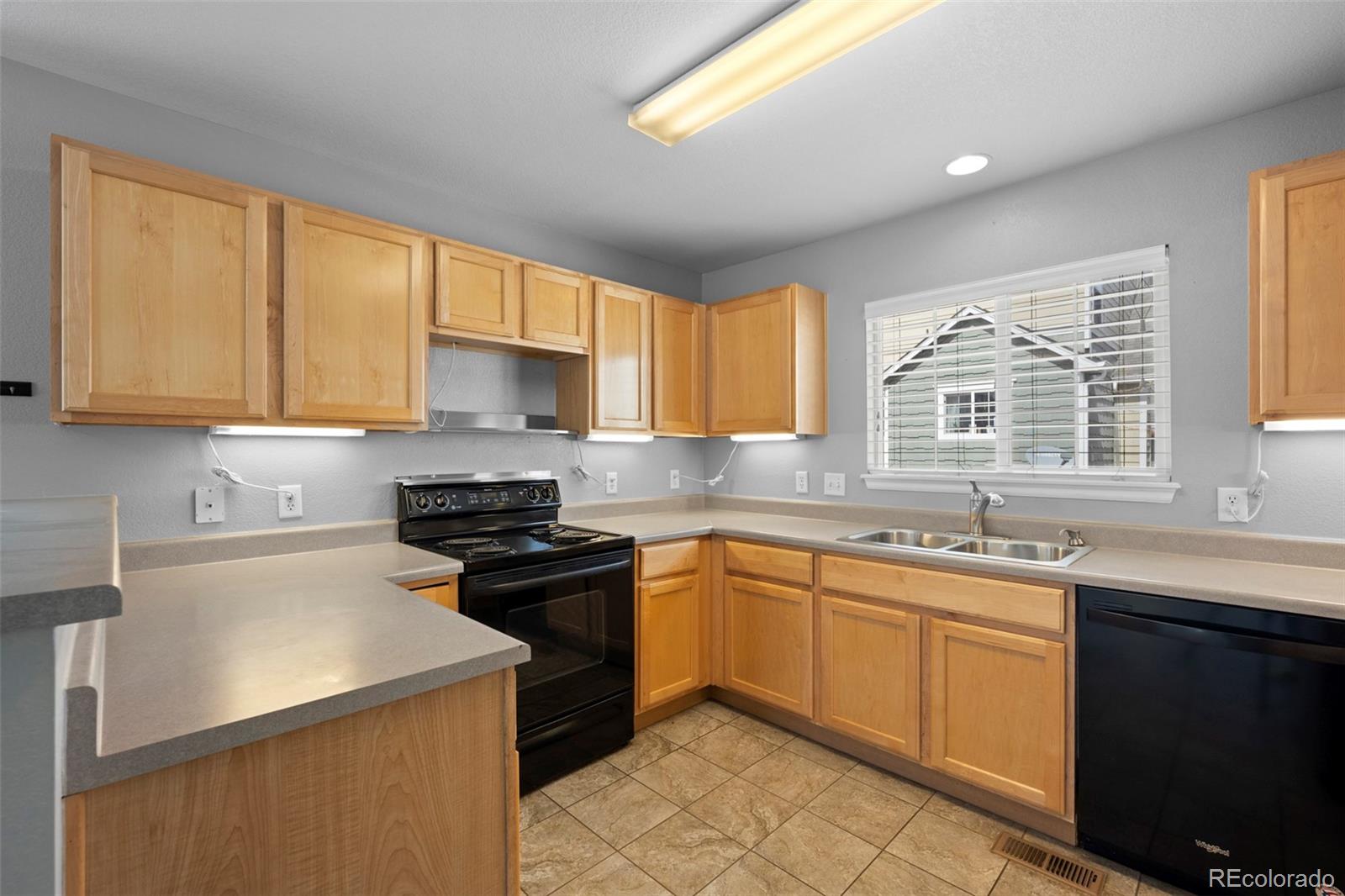 MLS Image #16 for 1479  nemrick place,castle rock, Colorado