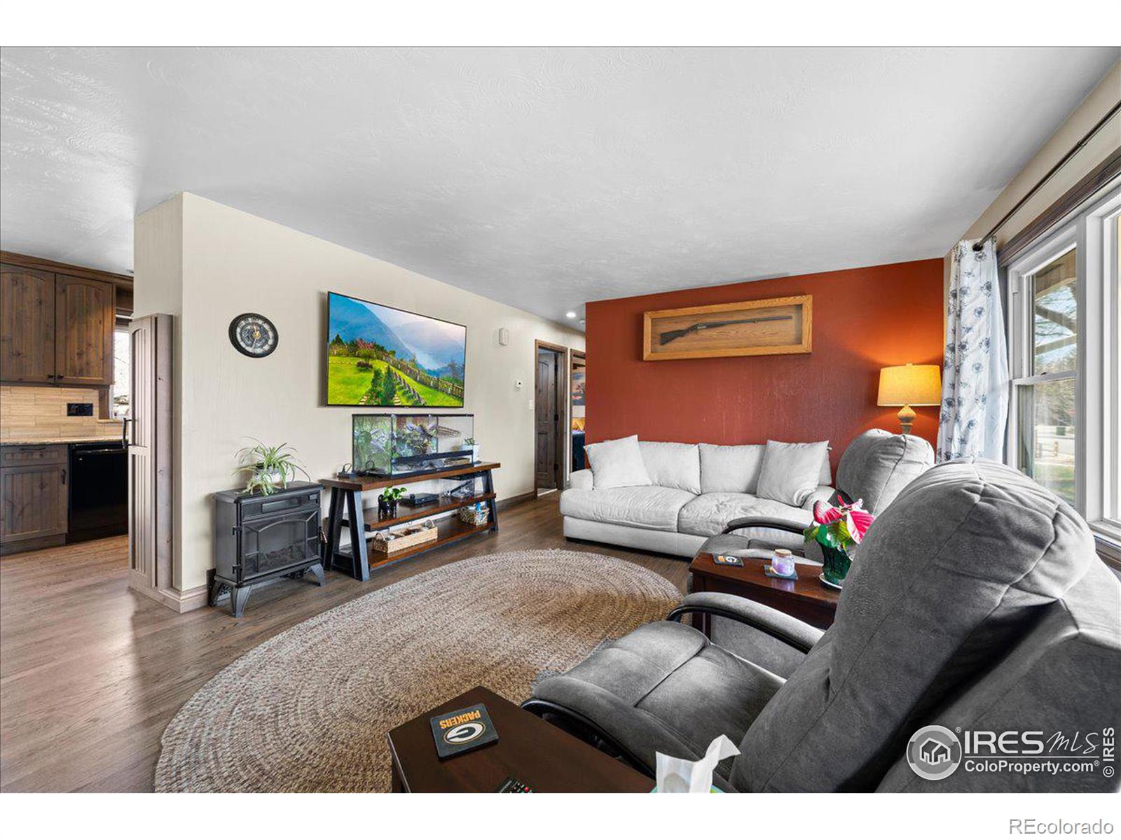 MLS Image #3 for 1119 e 16th street,loveland, Colorado