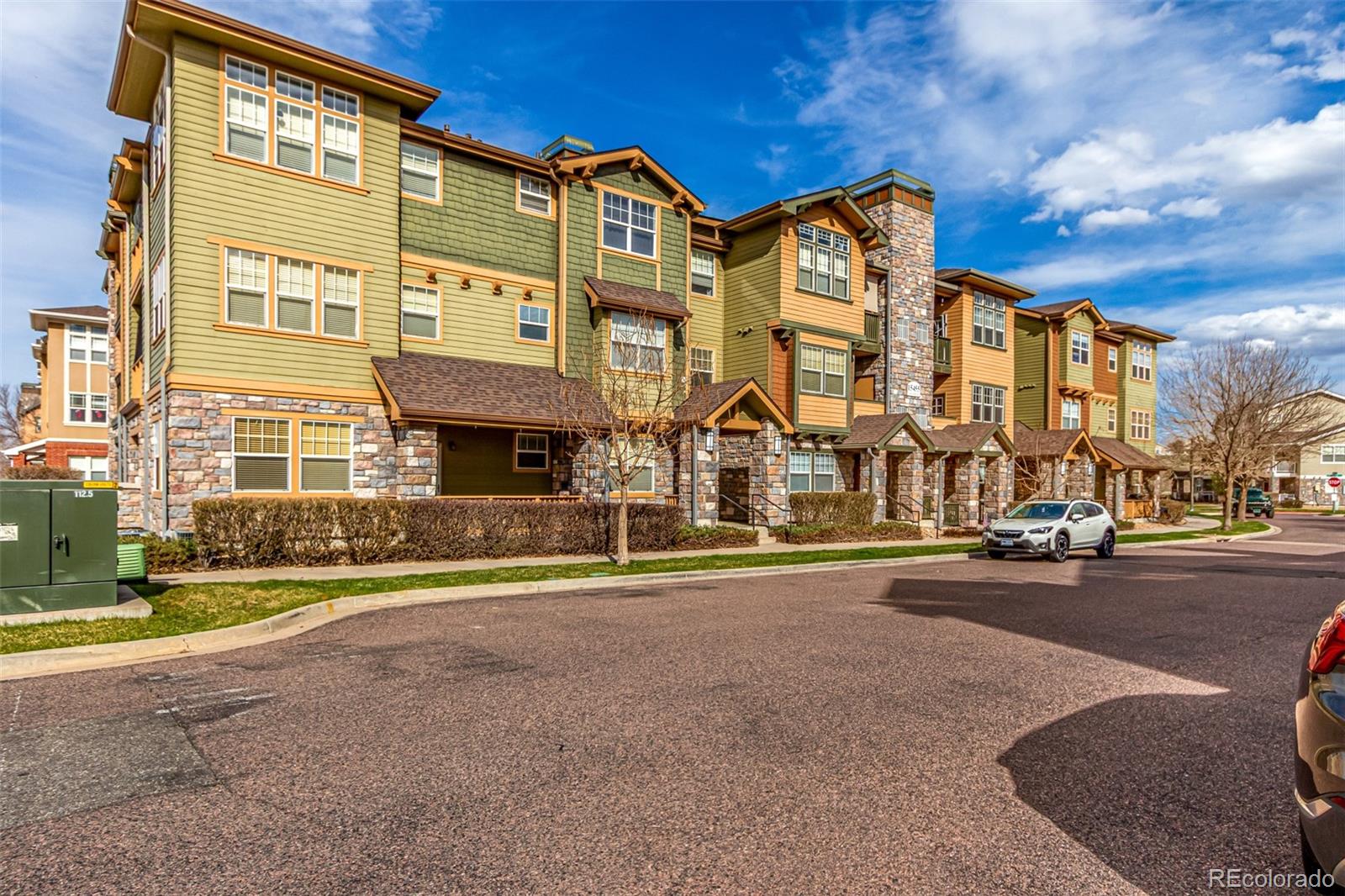 MLS Image #10 for 15455  canyon rim drive,englewood, Colorado