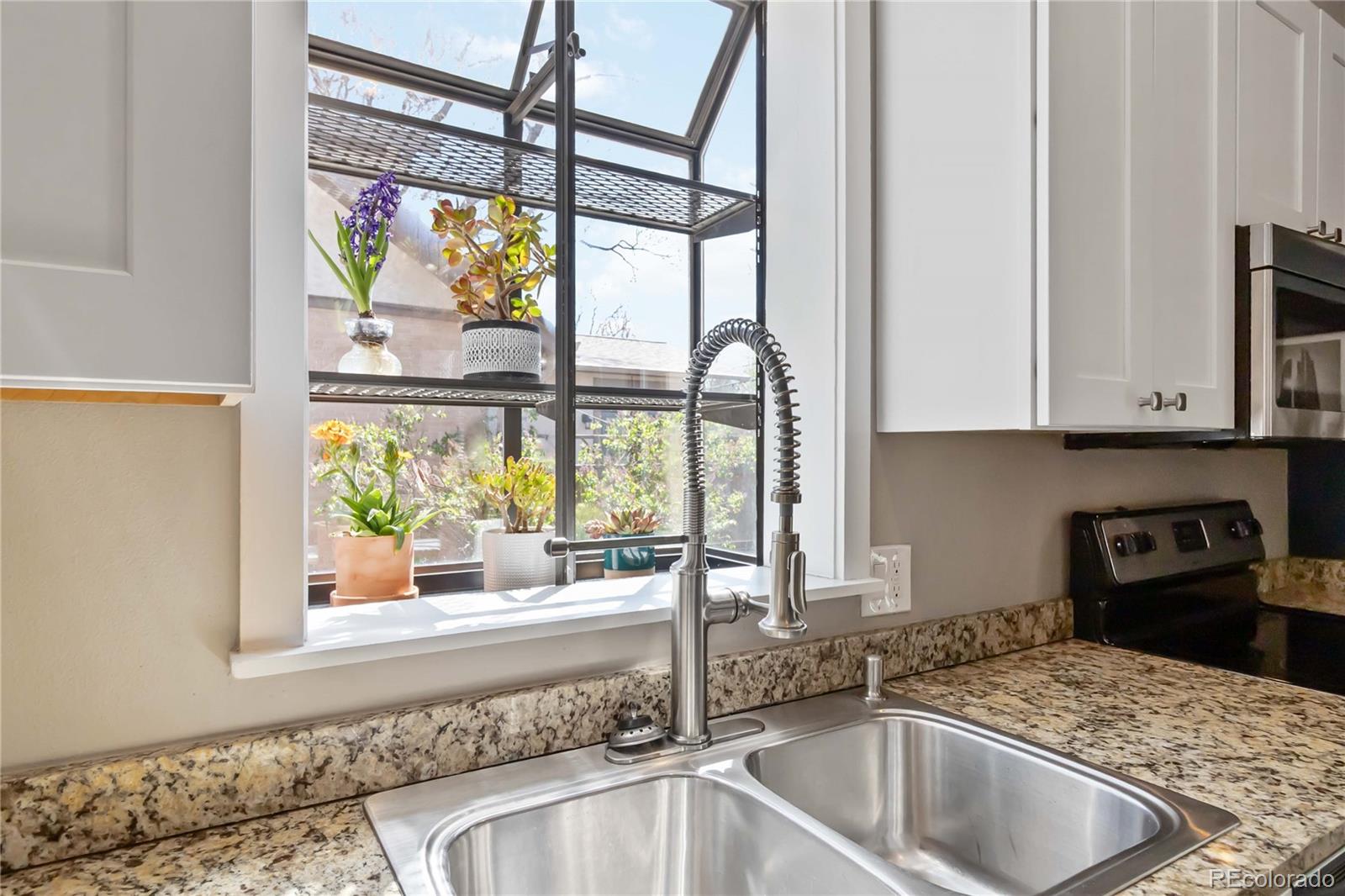 MLS Image #19 for 757  harrison street,denver, Colorado