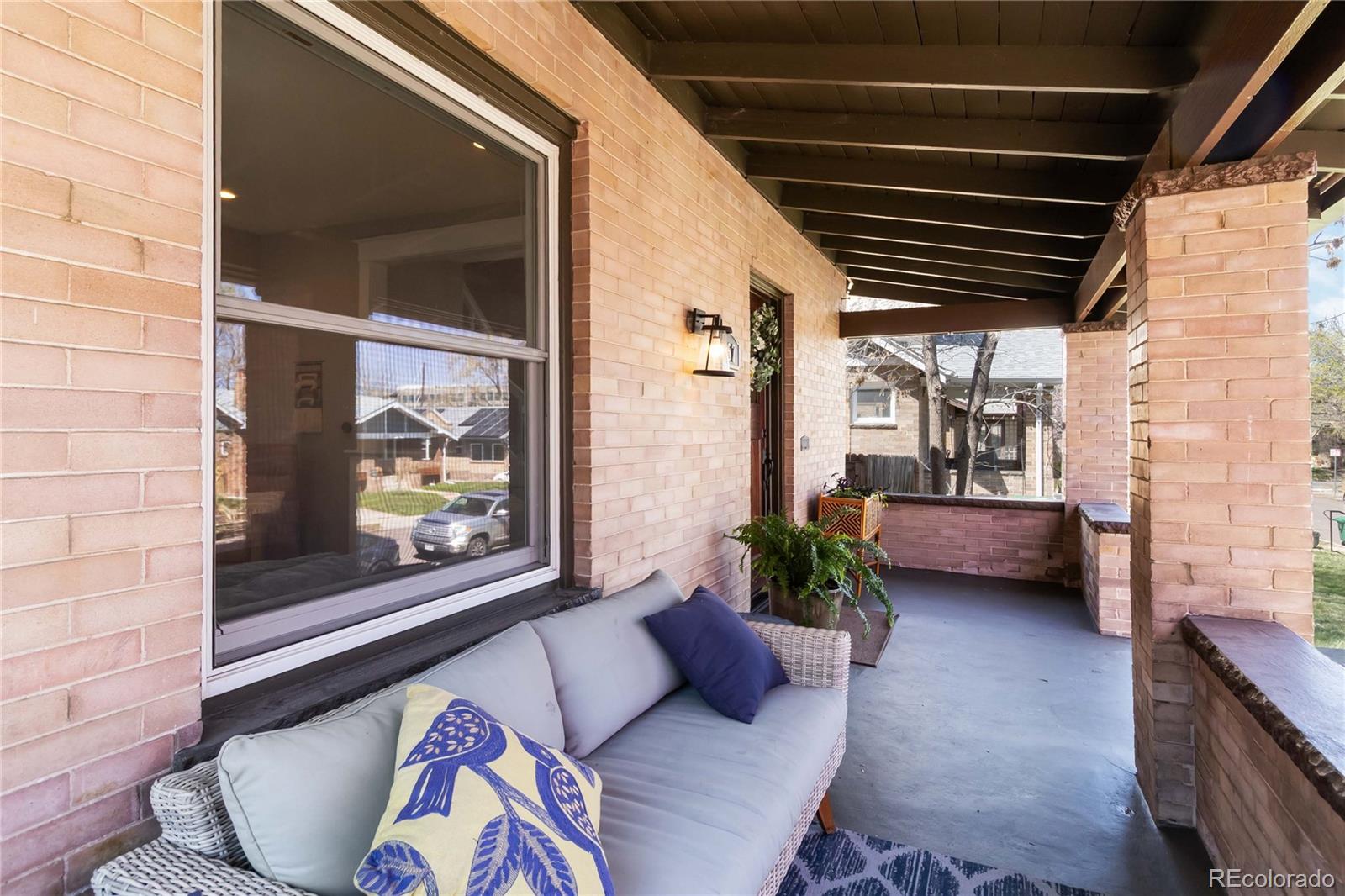 MLS Image #5 for 757  harrison street,denver, Colorado