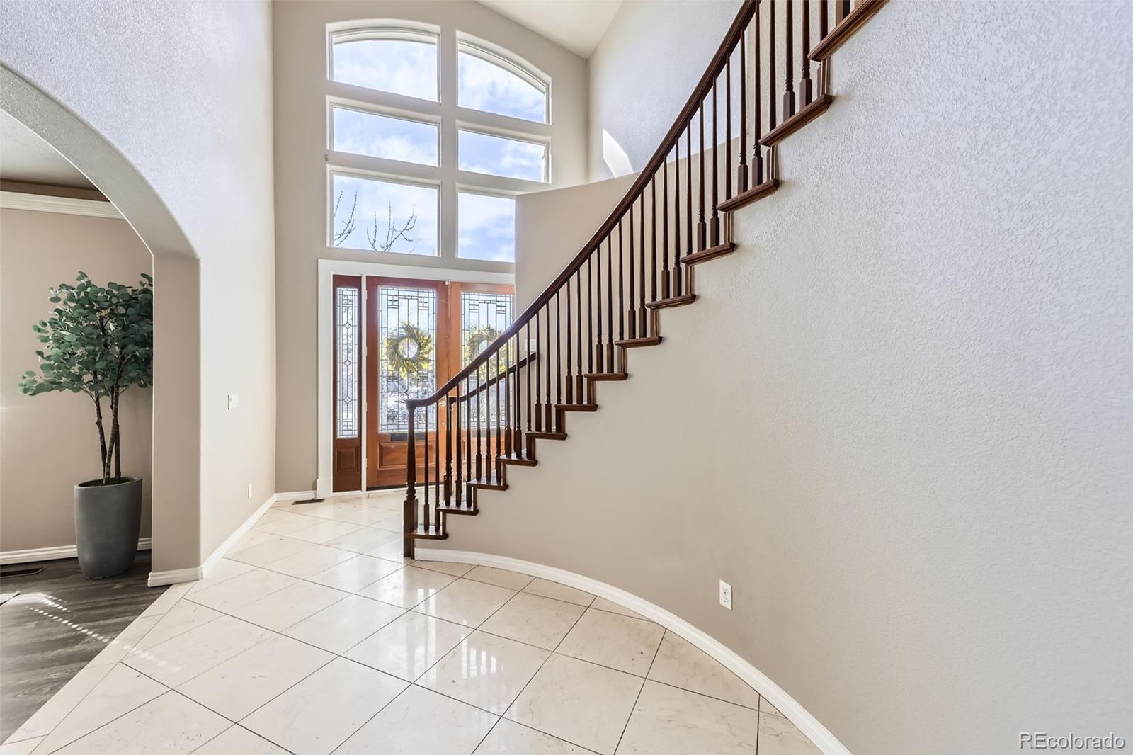 MLS Image #3 for 1007  thorncreek court,thornton, Colorado