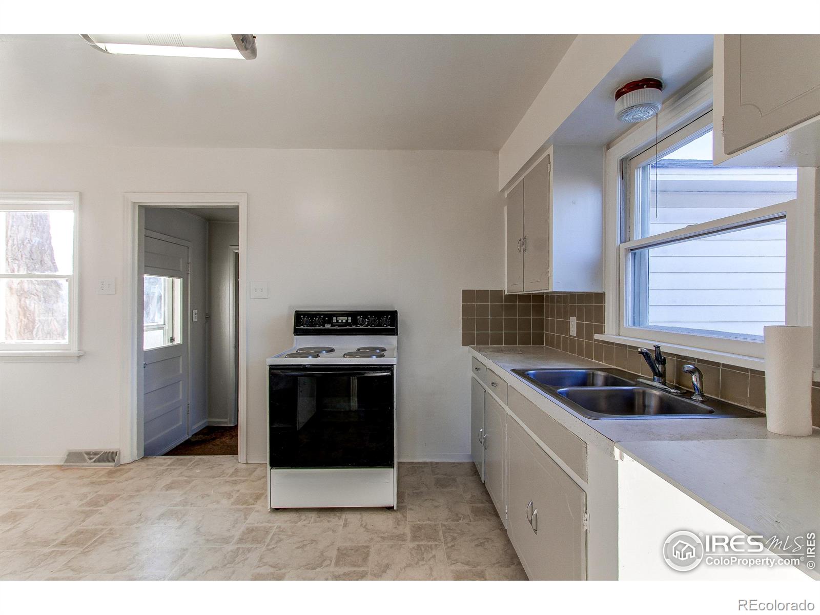 MLS Image #4 for 2507  10th avenue,greeley, Colorado