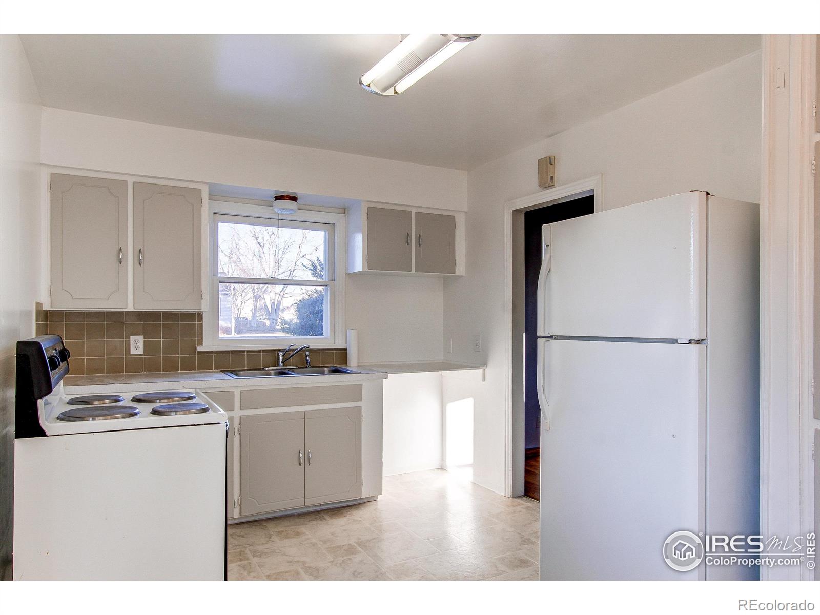 MLS Image #5 for 2507  10th avenue,greeley, Colorado