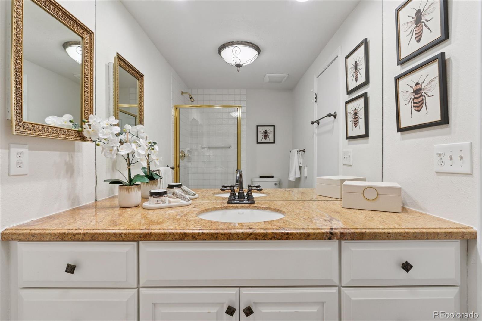 MLS Image #15 for 3850 s willow way,denver, Colorado