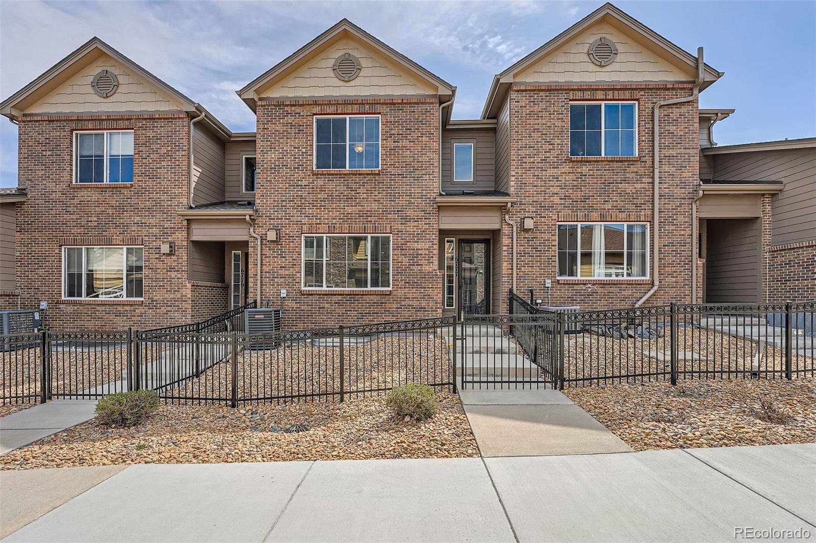 MLS Image #0 for 6777 s old hammer court,aurora, Colorado