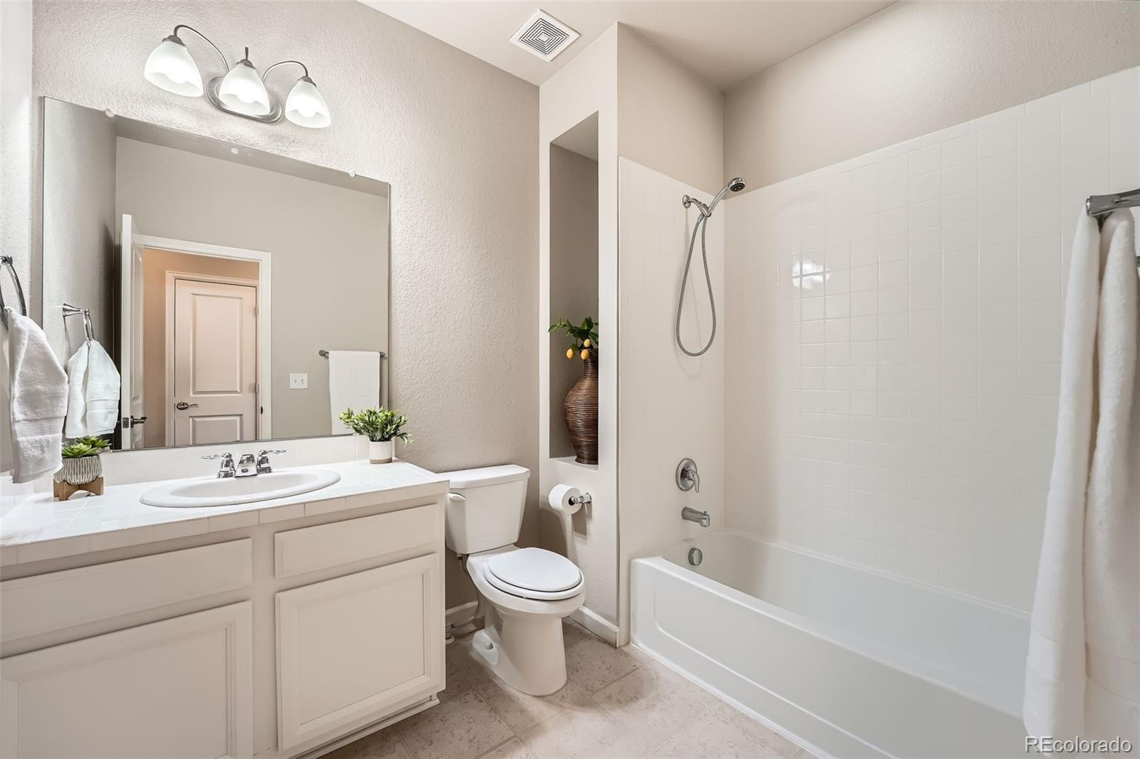 MLS Image #11 for 6777 s old hammer court,aurora, Colorado