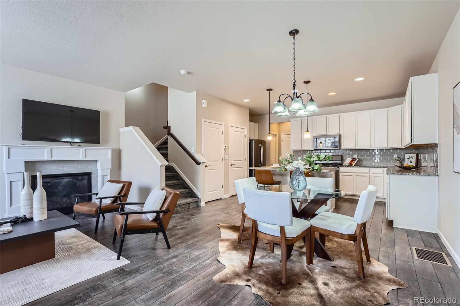 MLS Image #2 for 6777 s old hammer court,aurora, Colorado