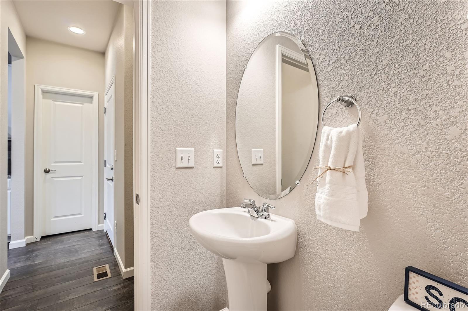 MLS Image #8 for 6777 s old hammer court,aurora, Colorado