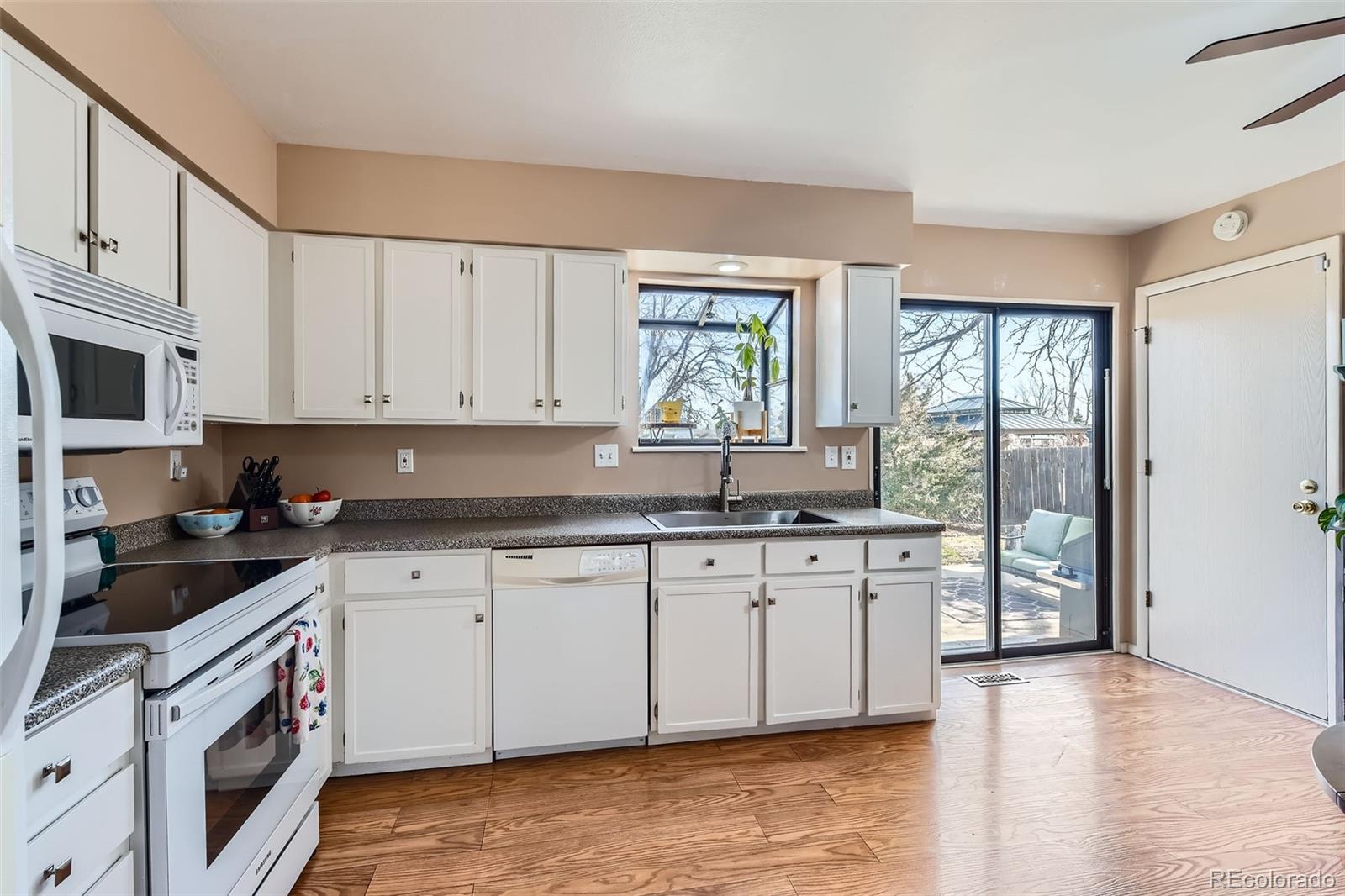 MLS Image #7 for 12995 w chenango avenue,morrison, Colorado