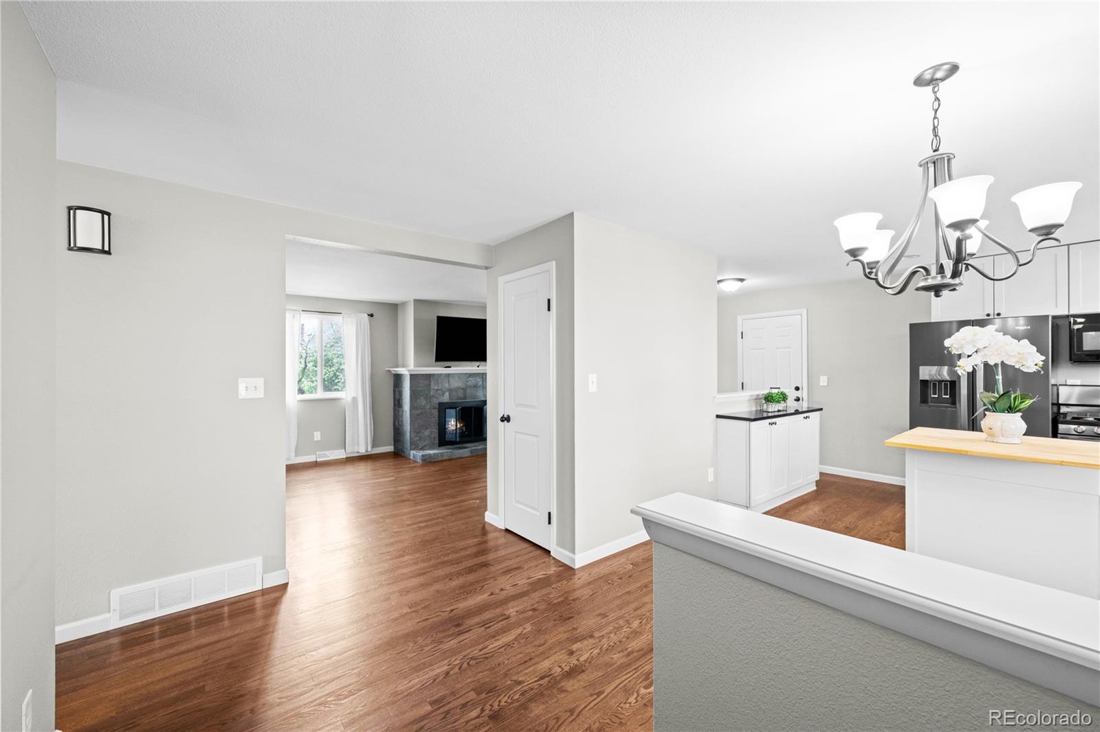 MLS Image #5 for 1765 s endicott street,lakewood, Colorado