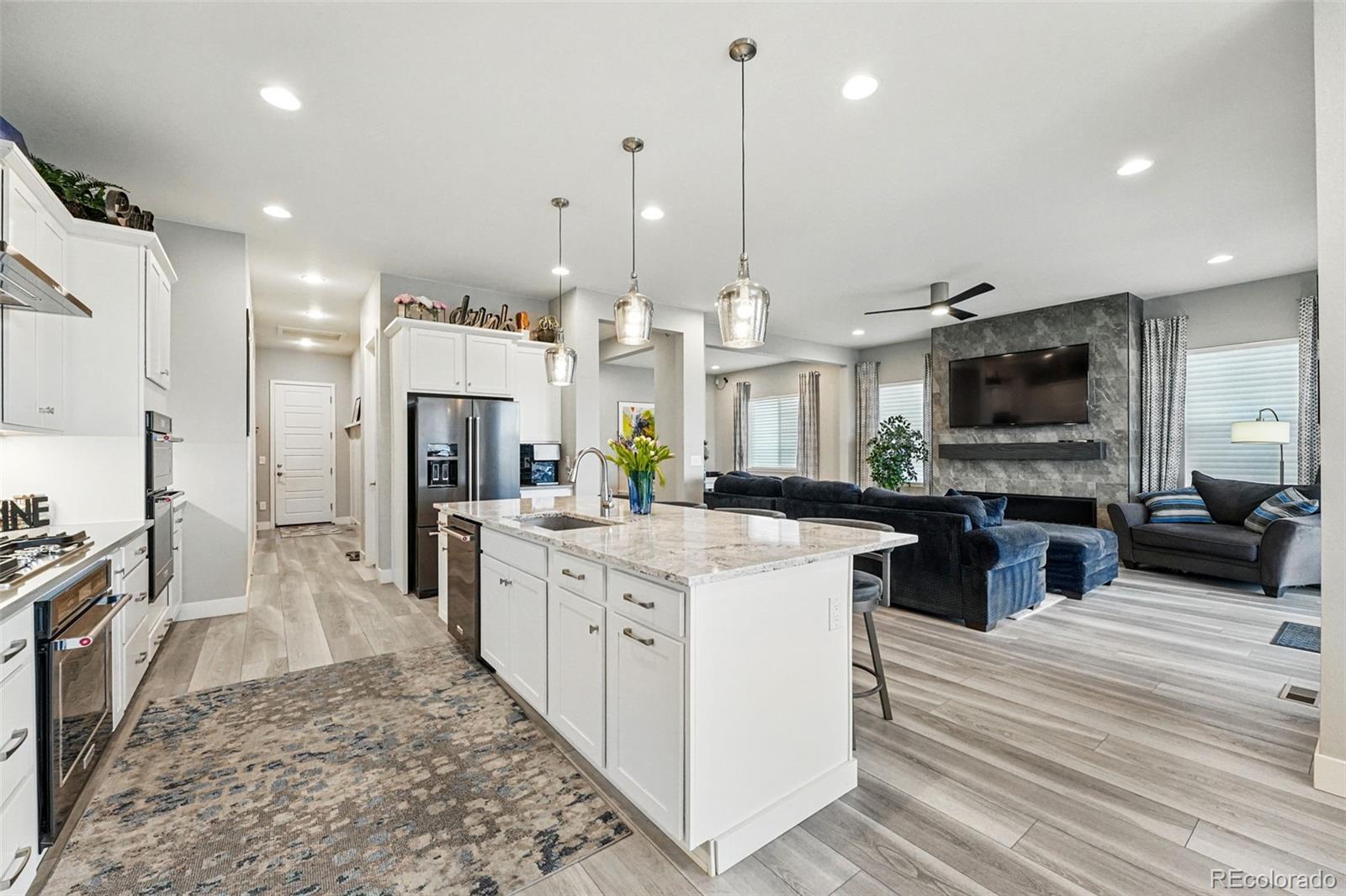 MLS Image #14 for 6469  barnstead drive,castle pines, Colorado