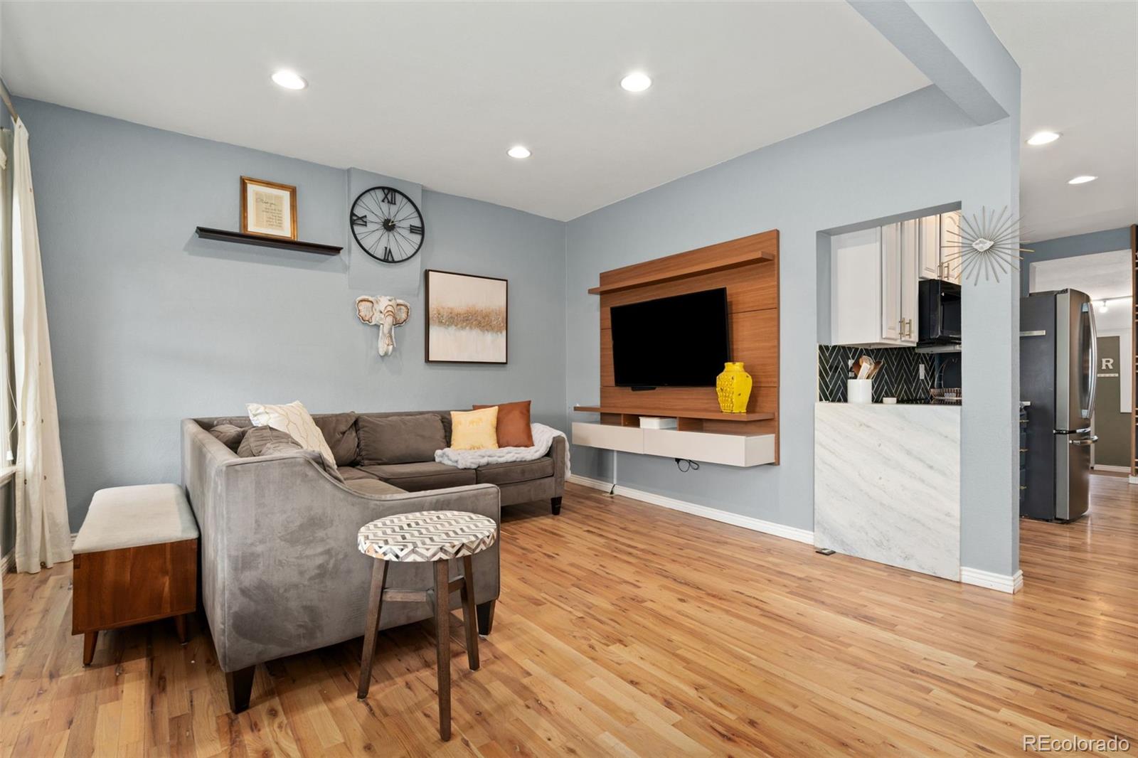 MLS Image #11 for 3109 n williams street,denver, Colorado