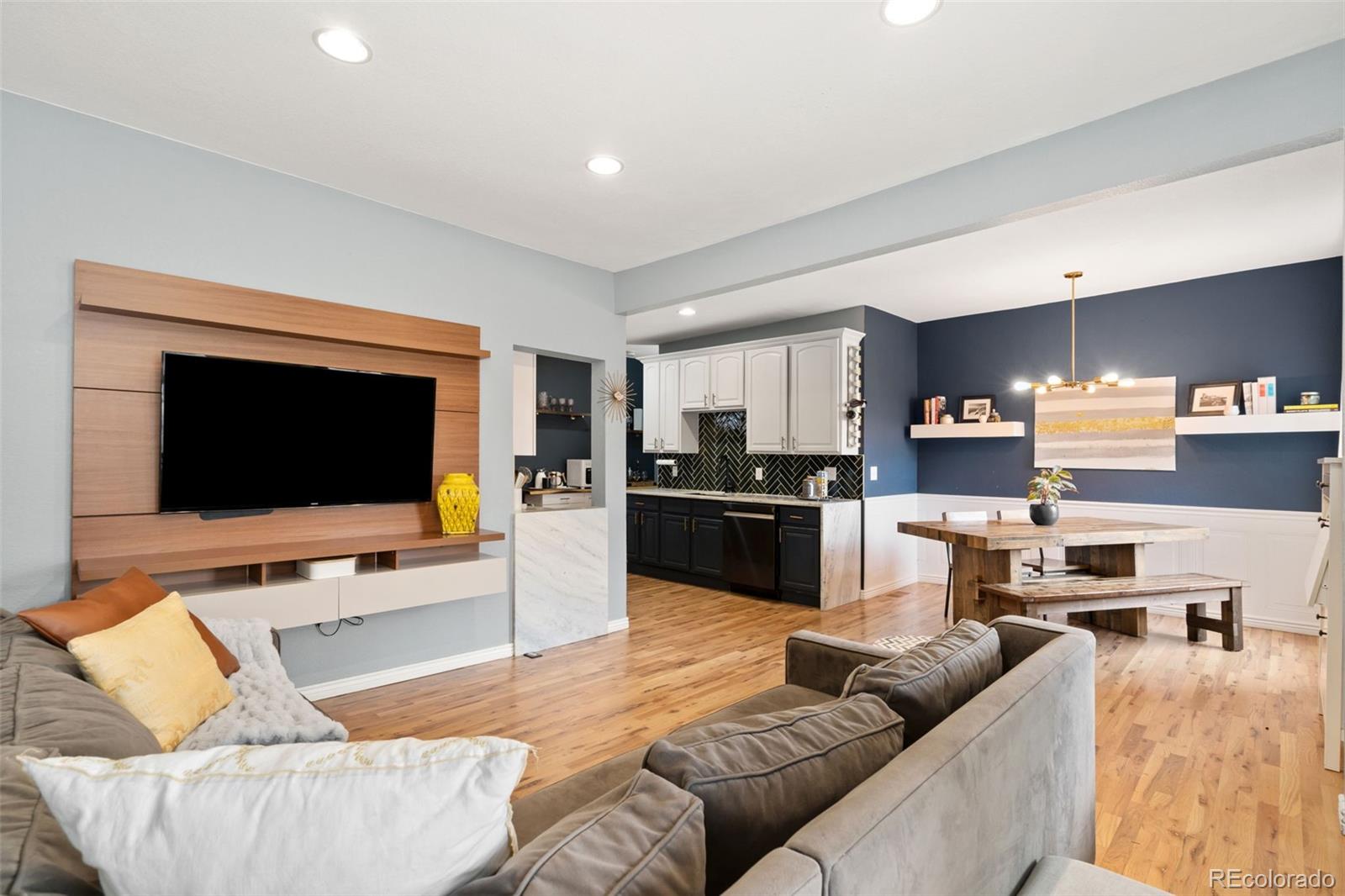 MLS Image #5 for 3109 n williams street,denver, Colorado