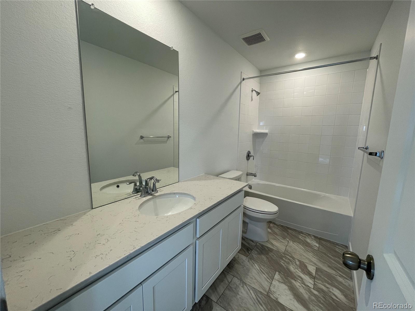 MLS Image #5 for 4089  amanda drive,johnstown, Colorado