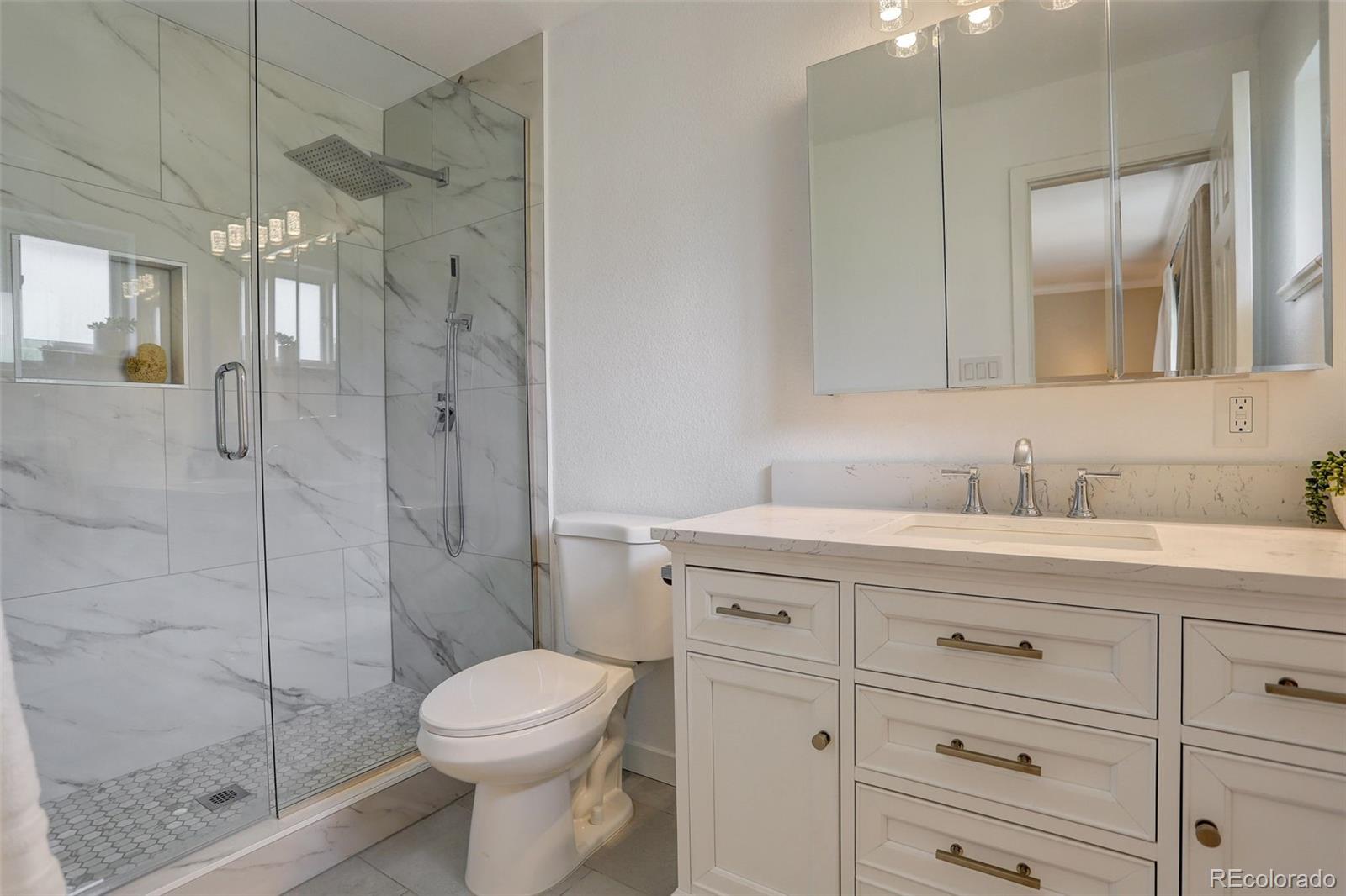 MLS Image #19 for 6544 e alaska drive,denver, Colorado