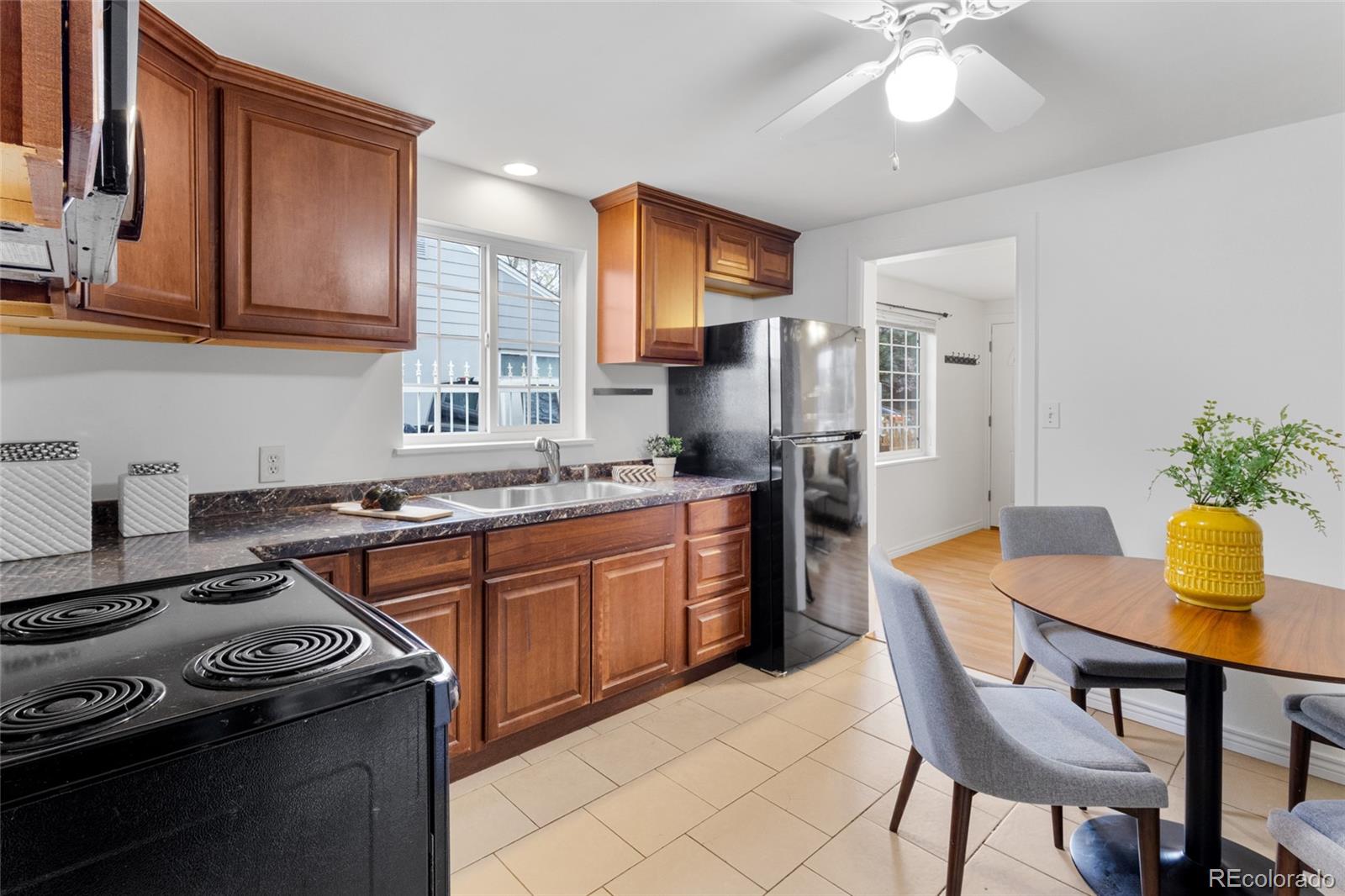 MLS Image #18 for 1034 s meade street,denver, Colorado