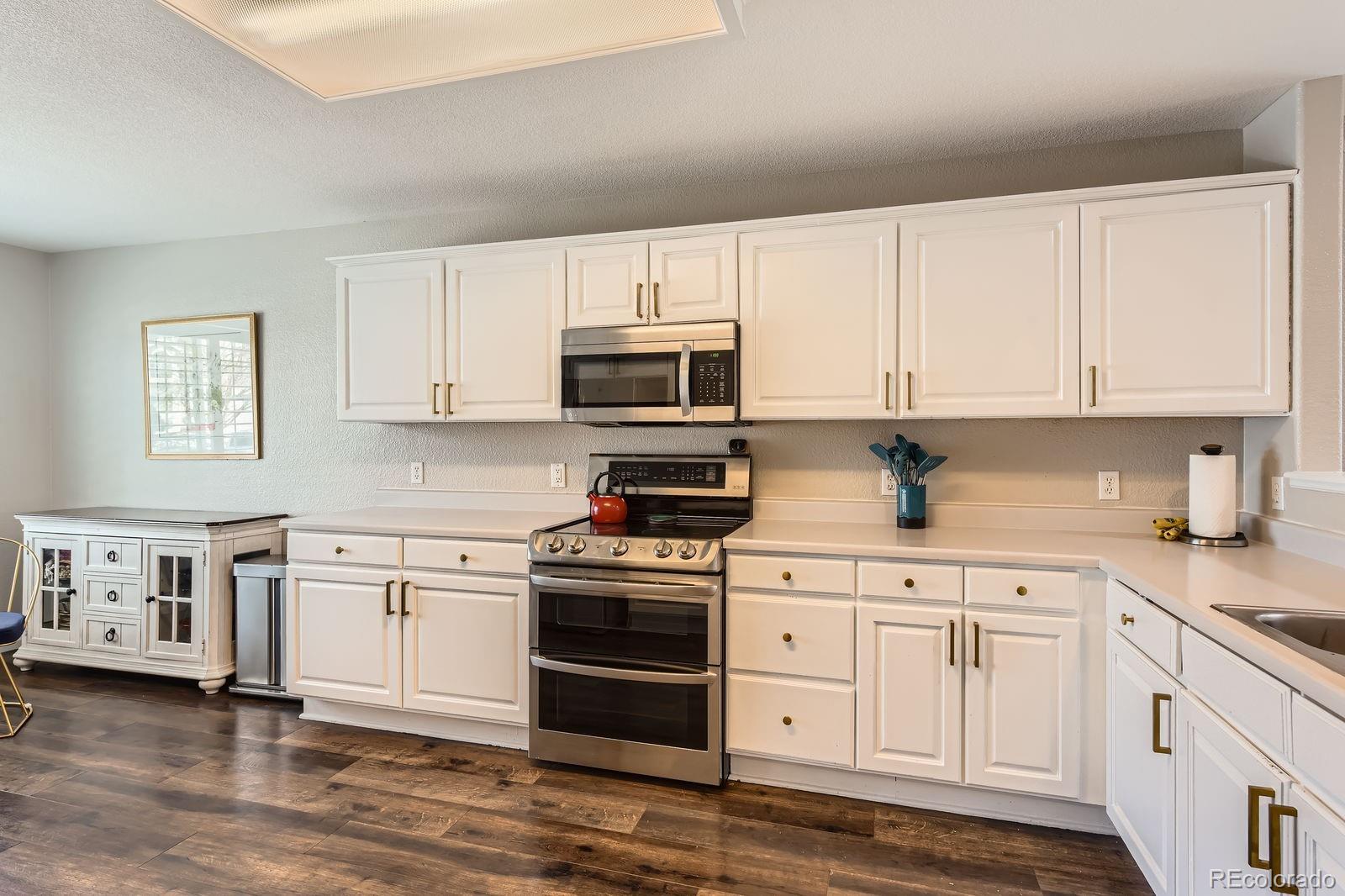 MLS Image #7 for 9408  high cliffe street,highlands ranch, Colorado